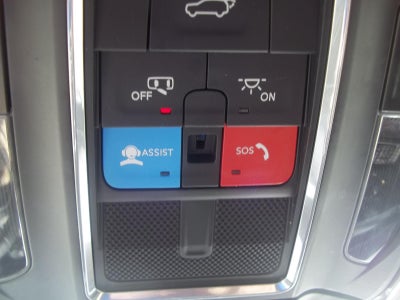 2022 Jeep Grand Cherokee Laredo