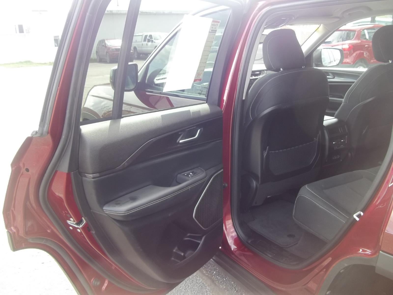 2022 Jeep Grand Cherokee Laredo