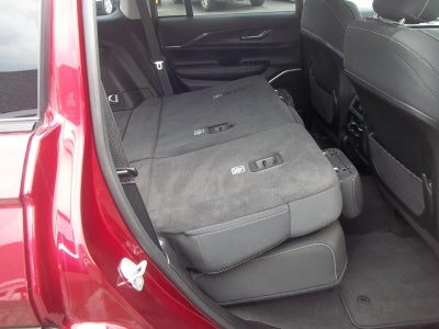 2022 Jeep Grand Cherokee Laredo