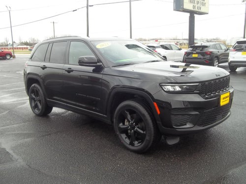 2022 Jeep Grand Cherokee Altitude