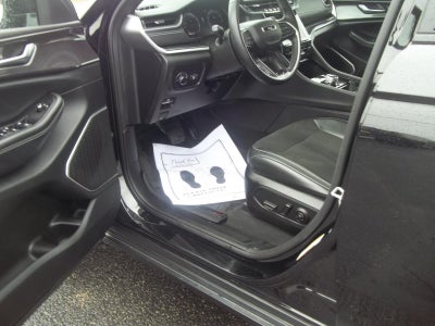 2022 Jeep Grand Cherokee Altitude