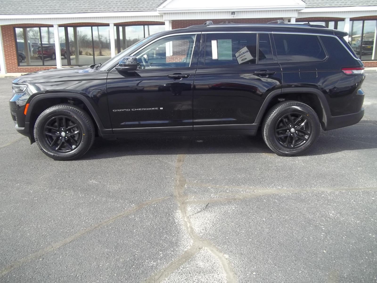 2023 Jeep Grand Cherokee L Laredo
