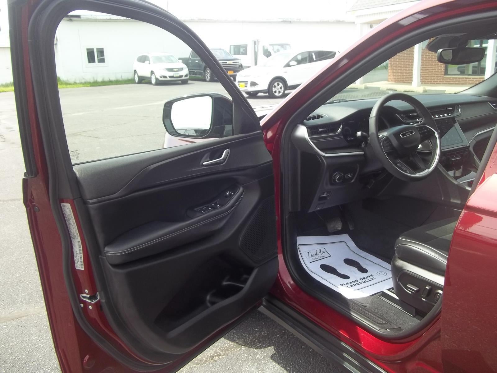 2023 Jeep Grand Cherokee L Altitude