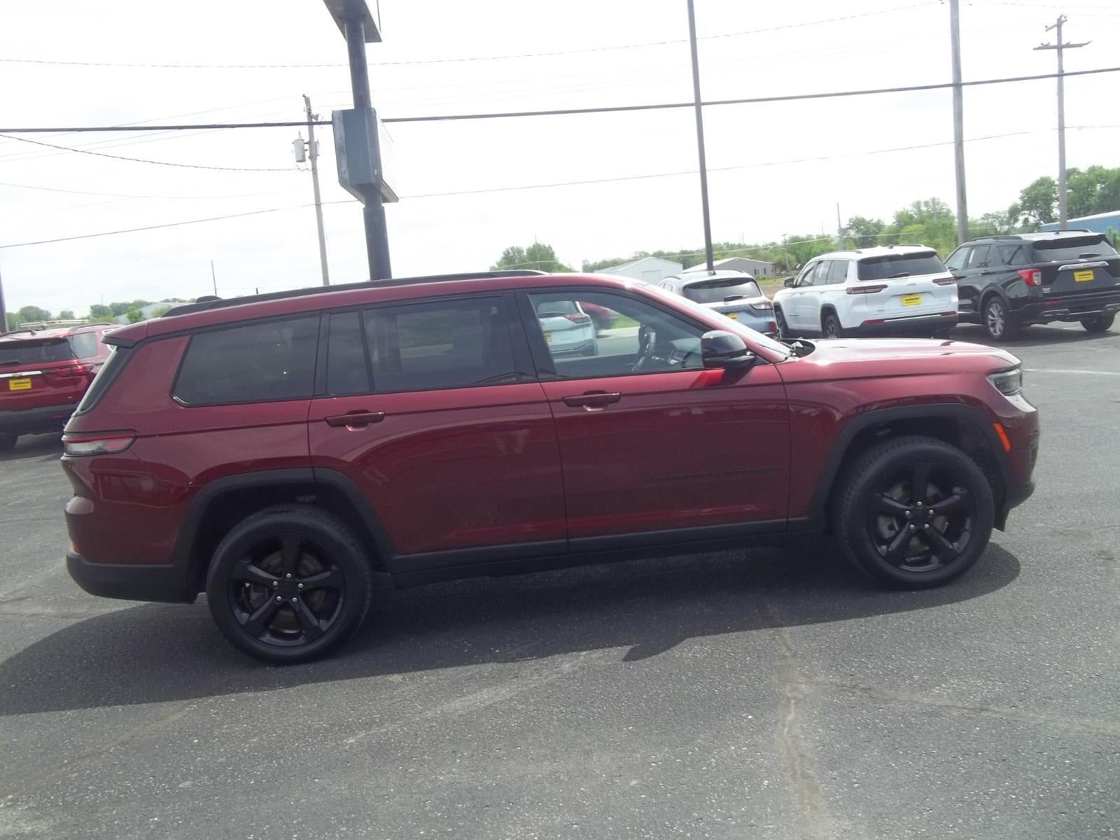 2023 Jeep Grand Cherokee L Altitude