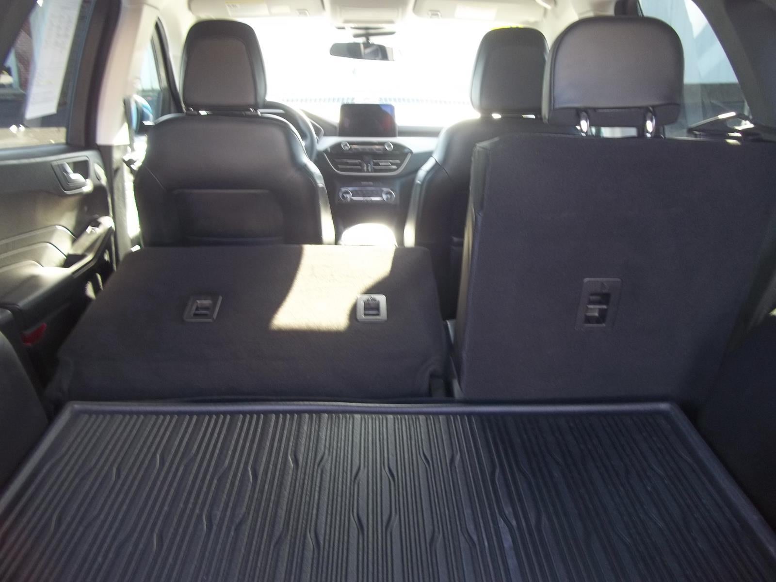 2022 Ford Escape SEL Hybrid