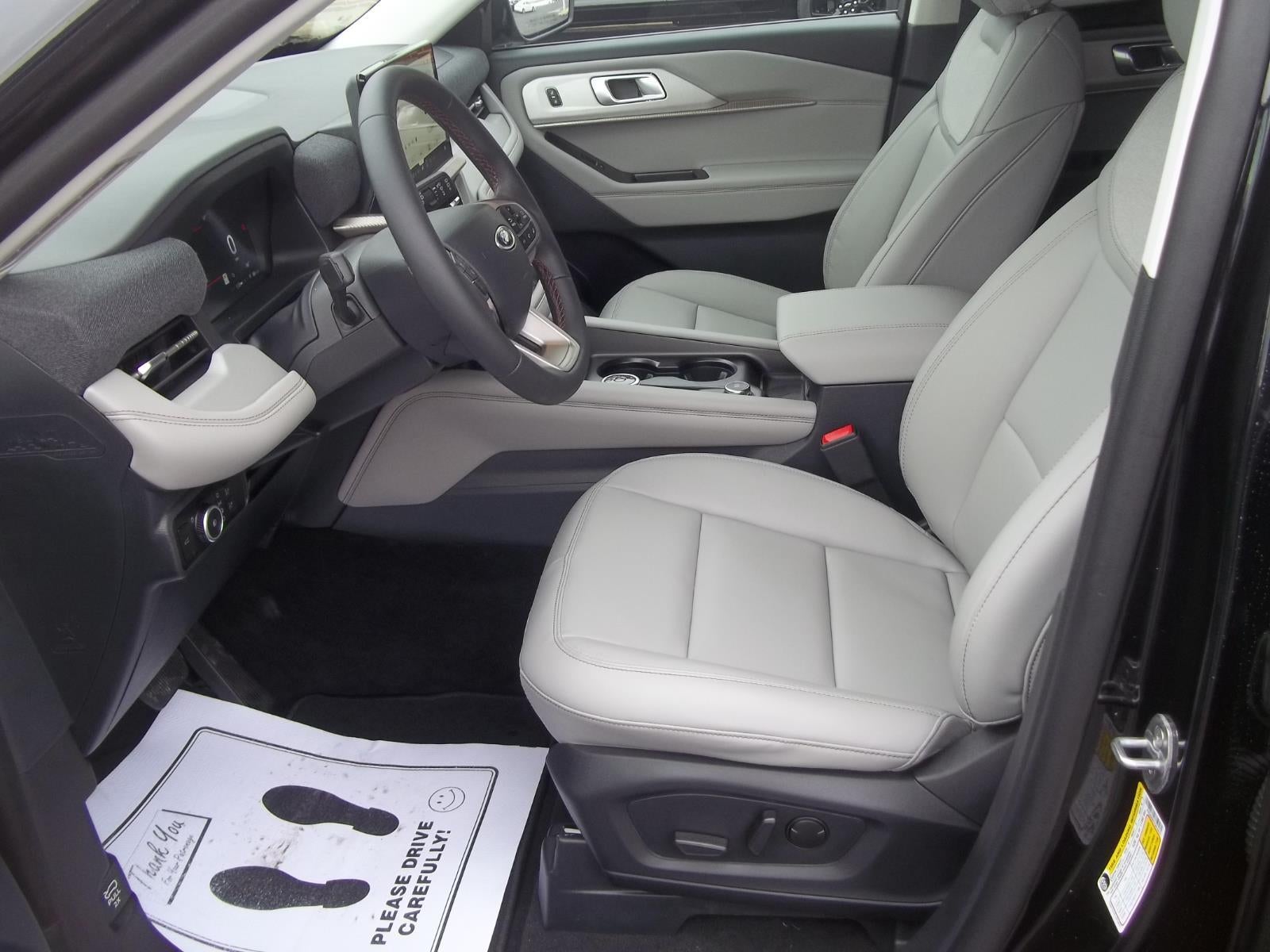 2026 Ford Explorer Active (100A)