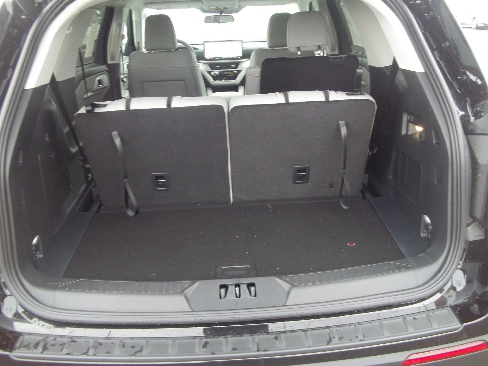 2026 Ford Explorer Active (100A)