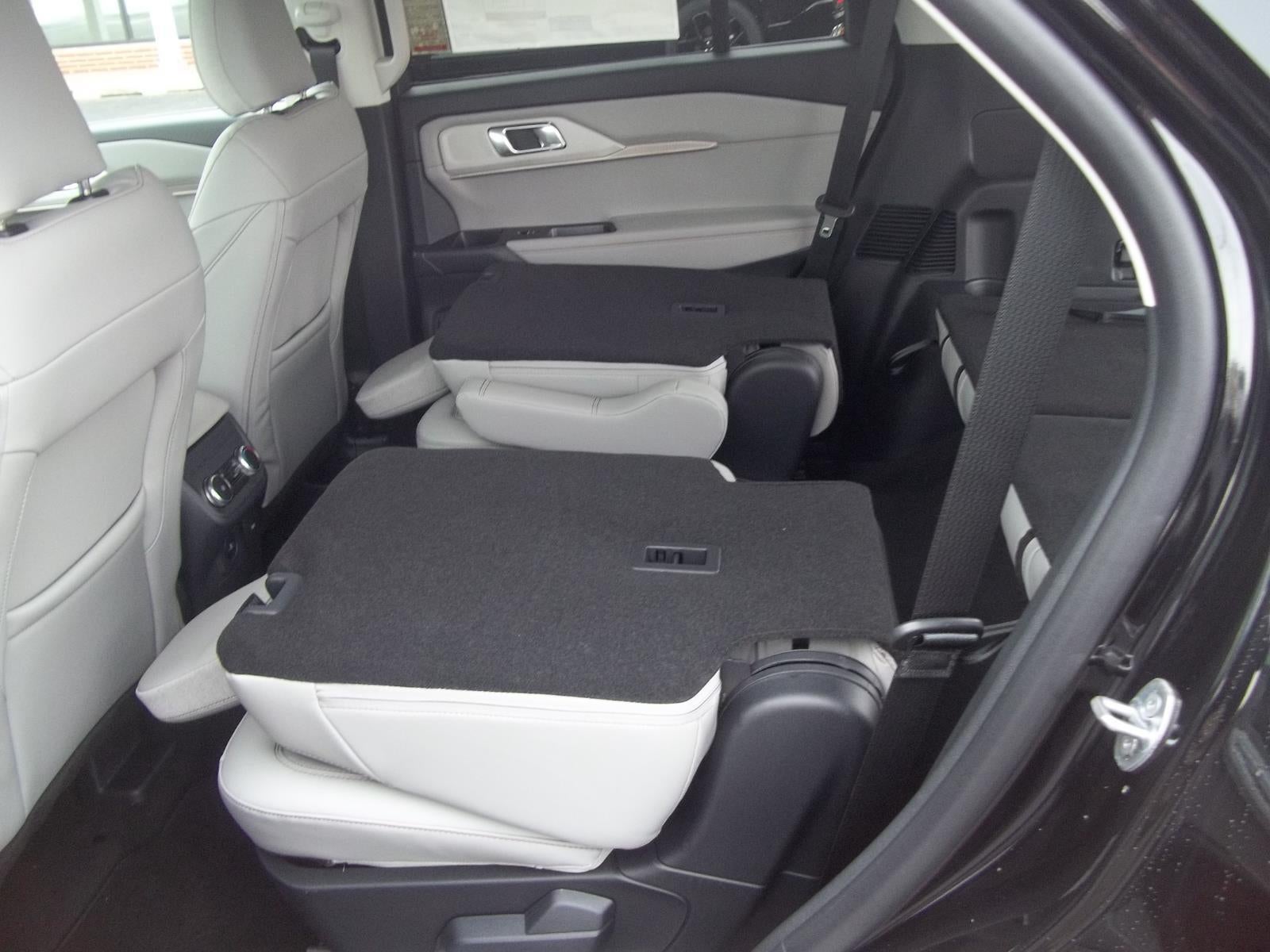 2026 Ford Explorer Active (100A)