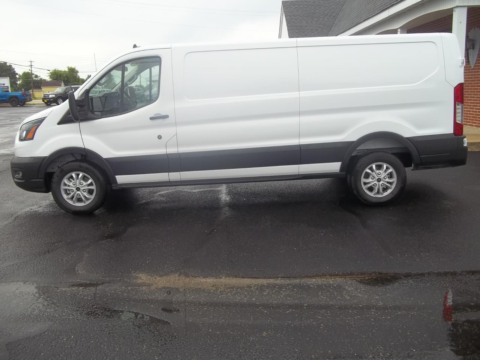 2025 Ford Transit Cargo Van Cargo Van