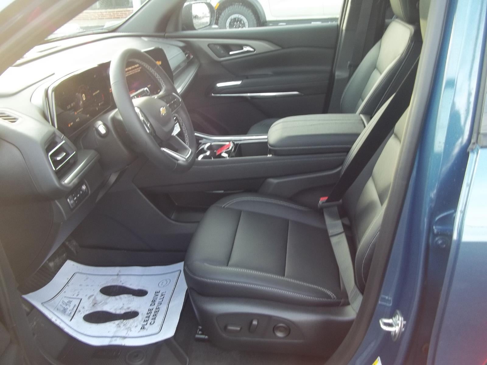 2026 Chevrolet Traverse AWD LT