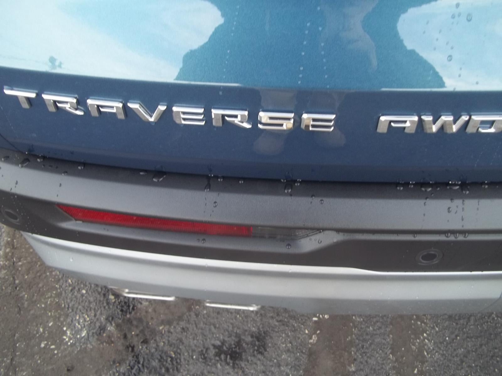 2026 Chevrolet Traverse AWD LT