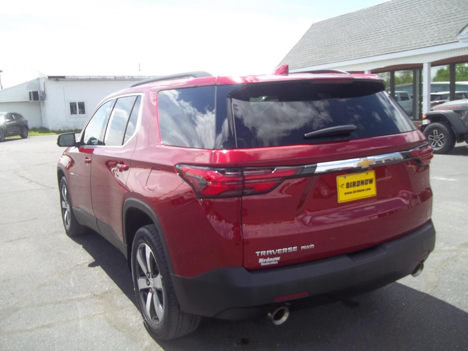 2023 Chevrolet Traverse LT Leather