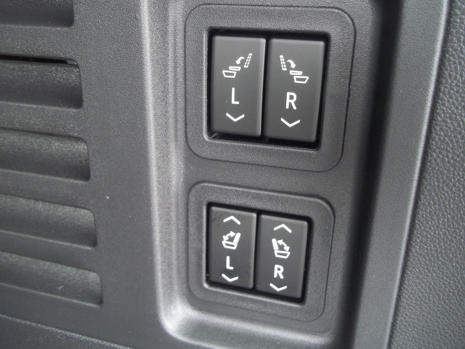 2026 Chevrolet Traverse AWD RS