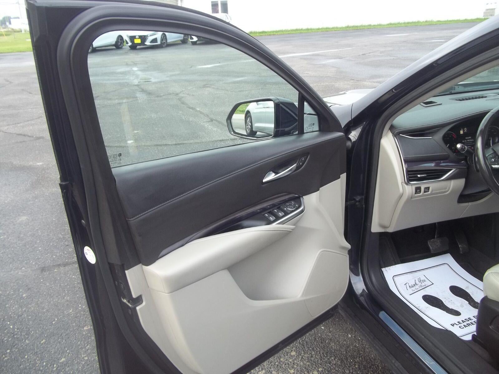 2022 Cadillac Xt4 AWD Luxury