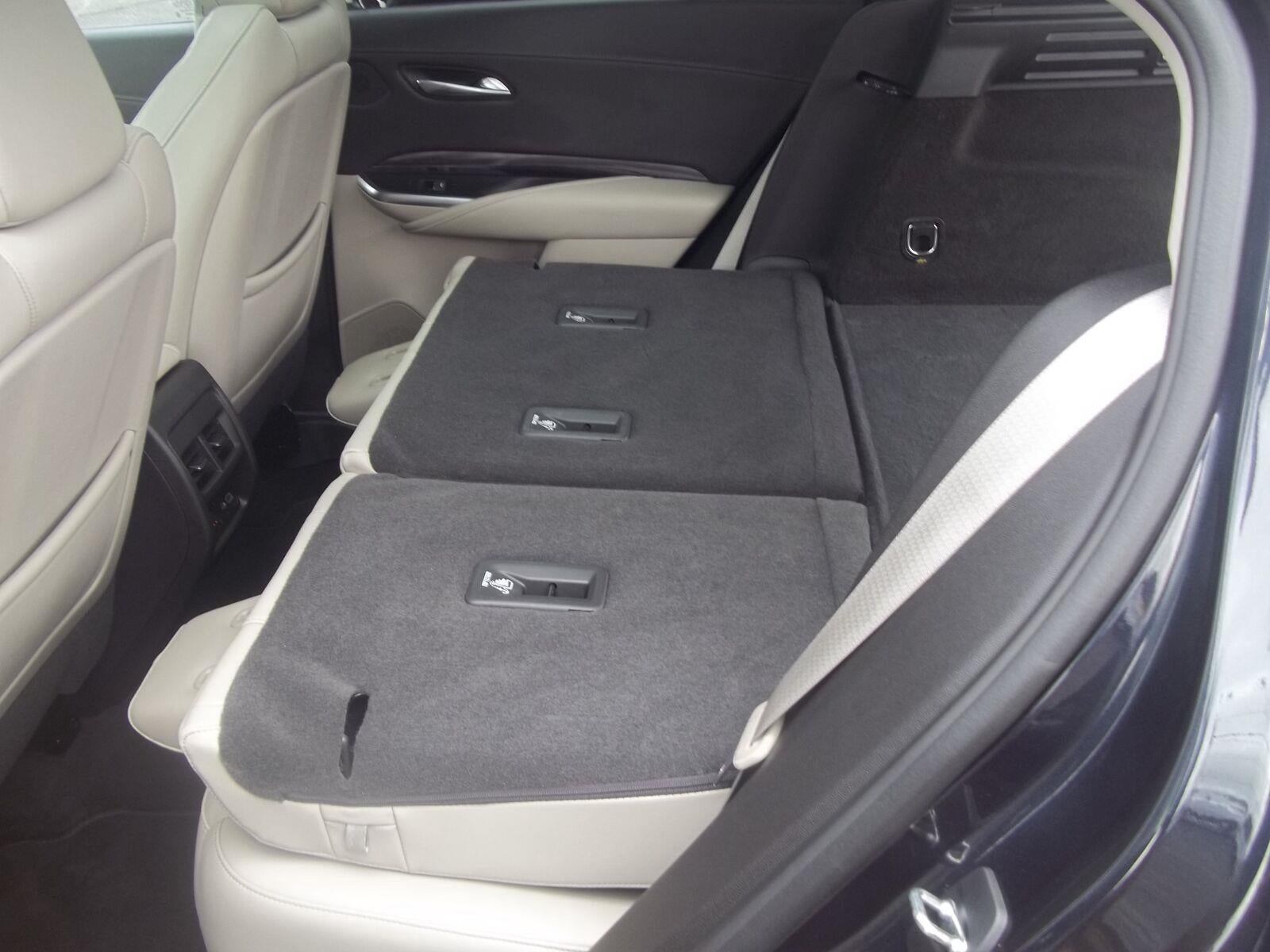 2022 Cadillac Xt4 AWD Luxury