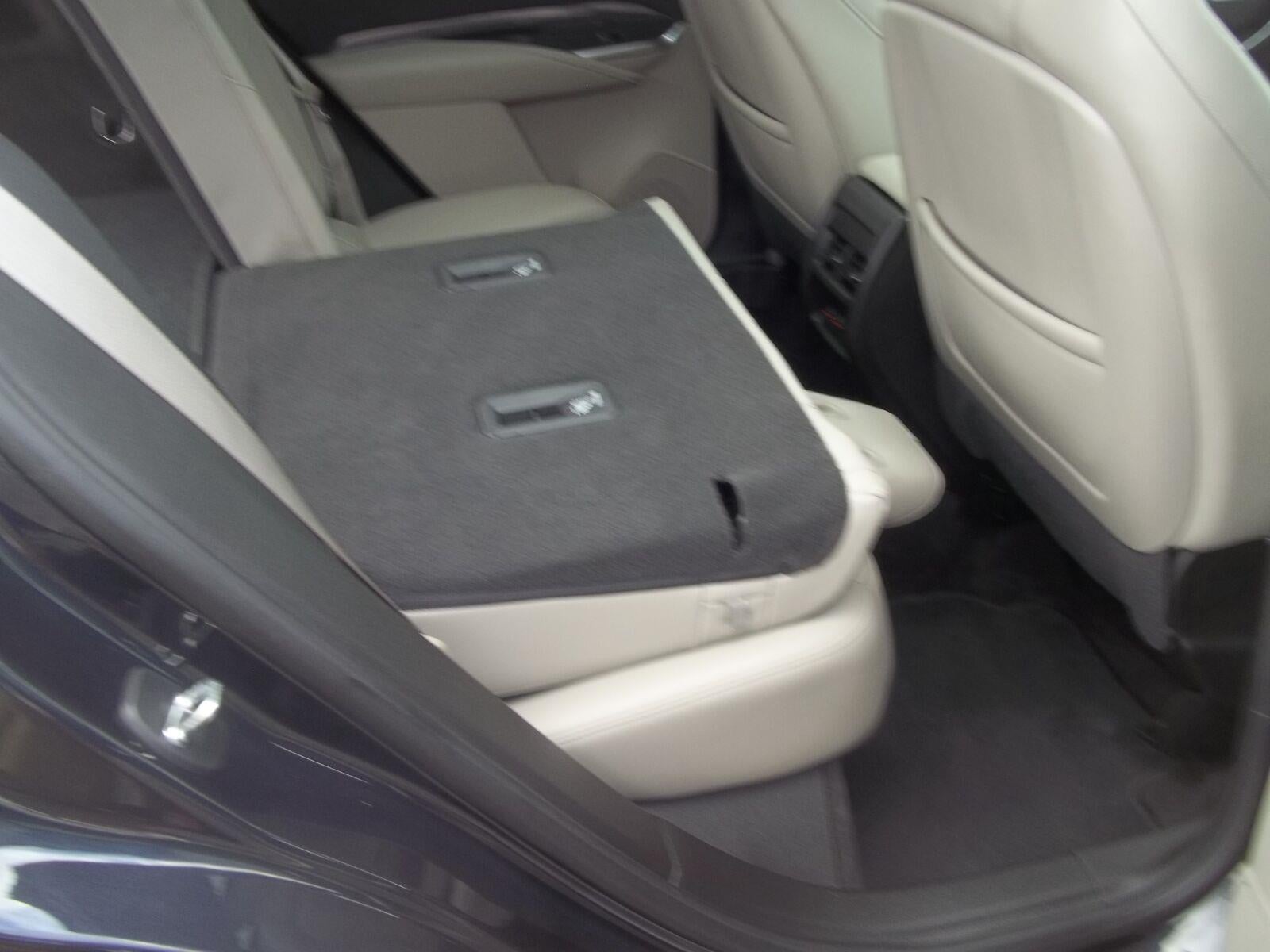 2022 Cadillac Xt4 AWD Luxury