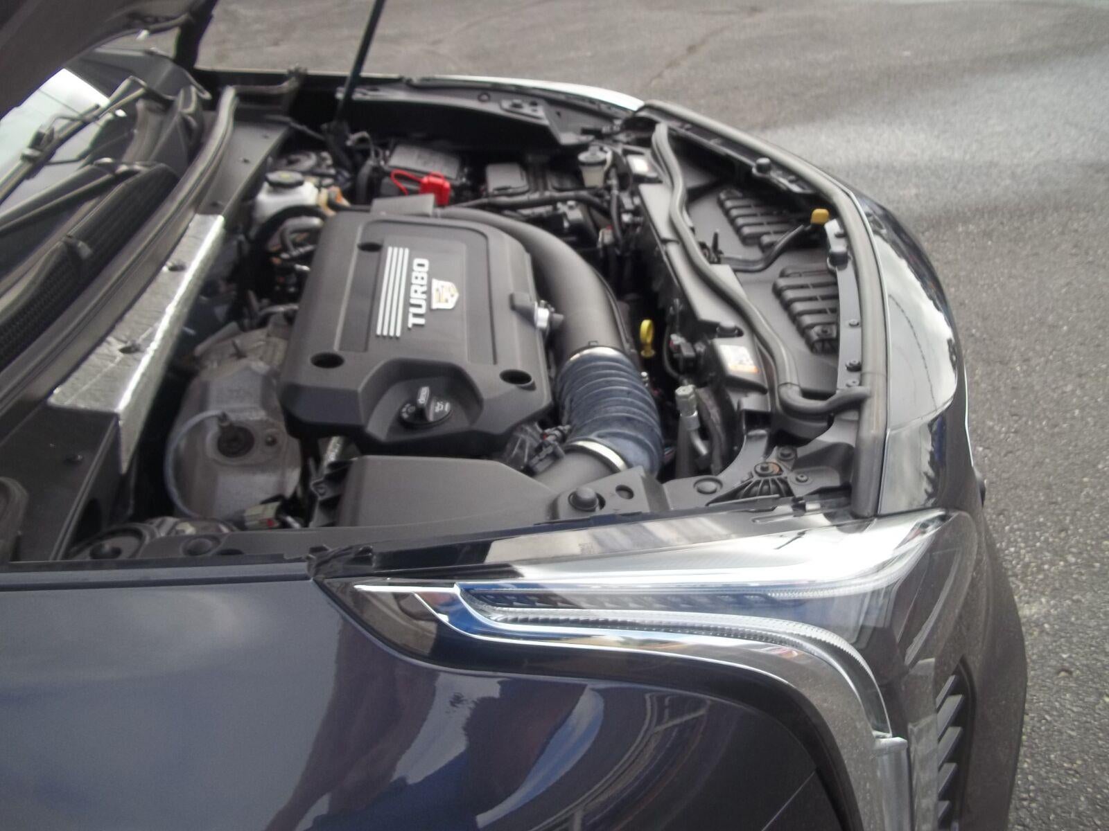 2022 Cadillac Xt4 AWD Luxury
