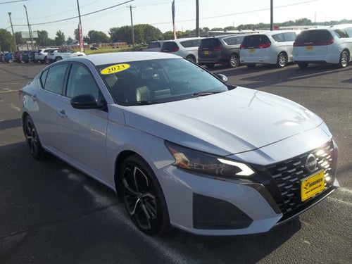 2023 Nissan Altima 2.5 SR