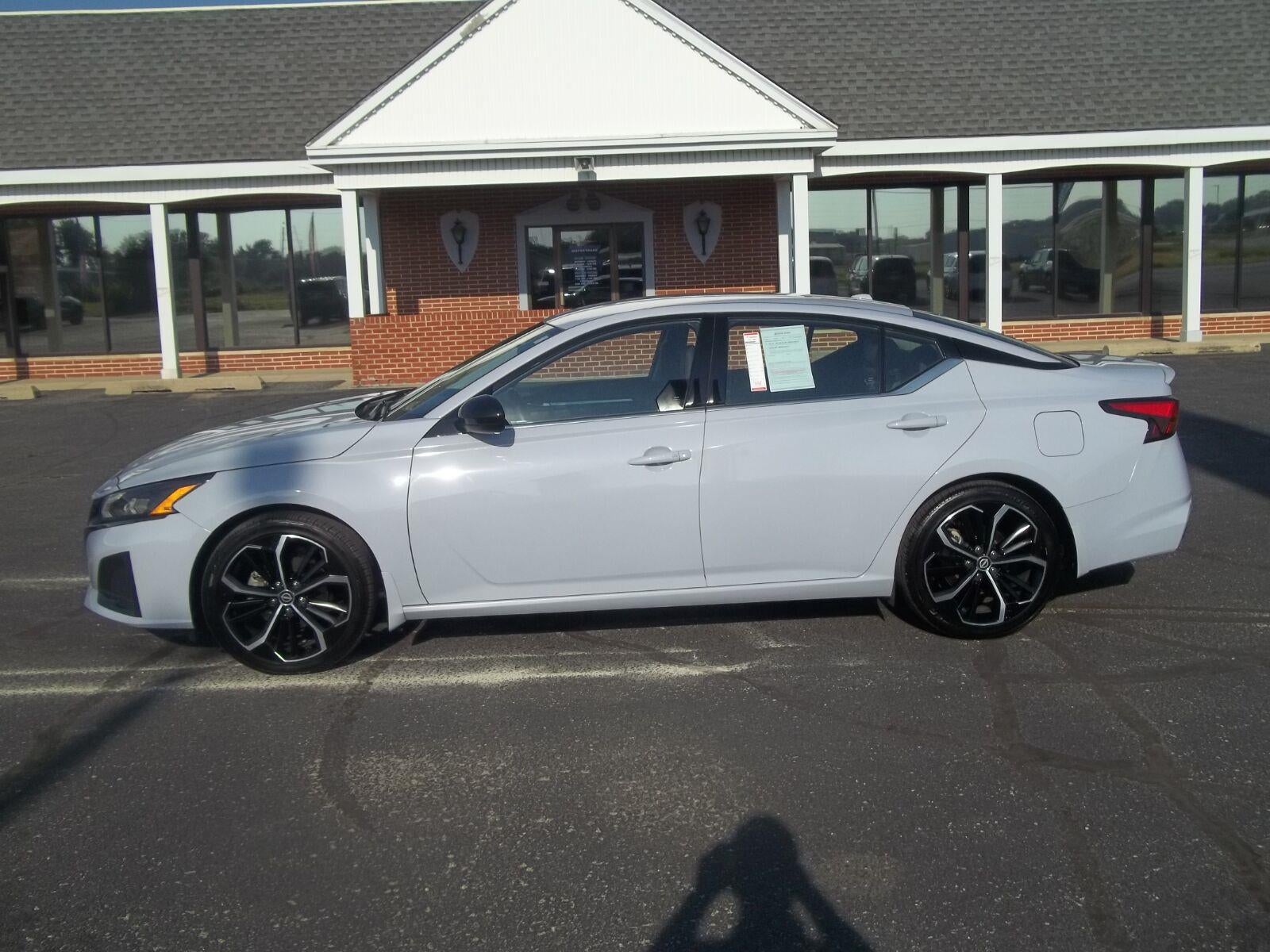 2023 Nissan Altima 2.5 SR