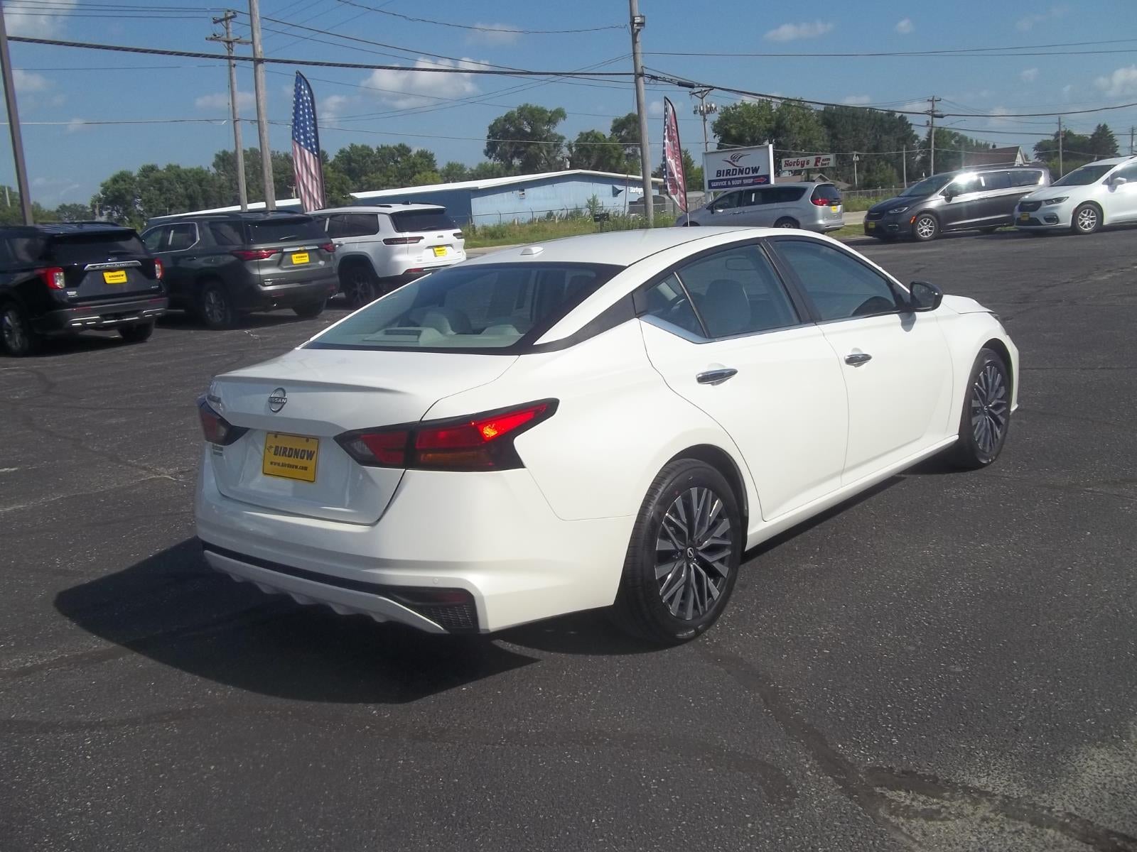 2025 Nissan Altima SV