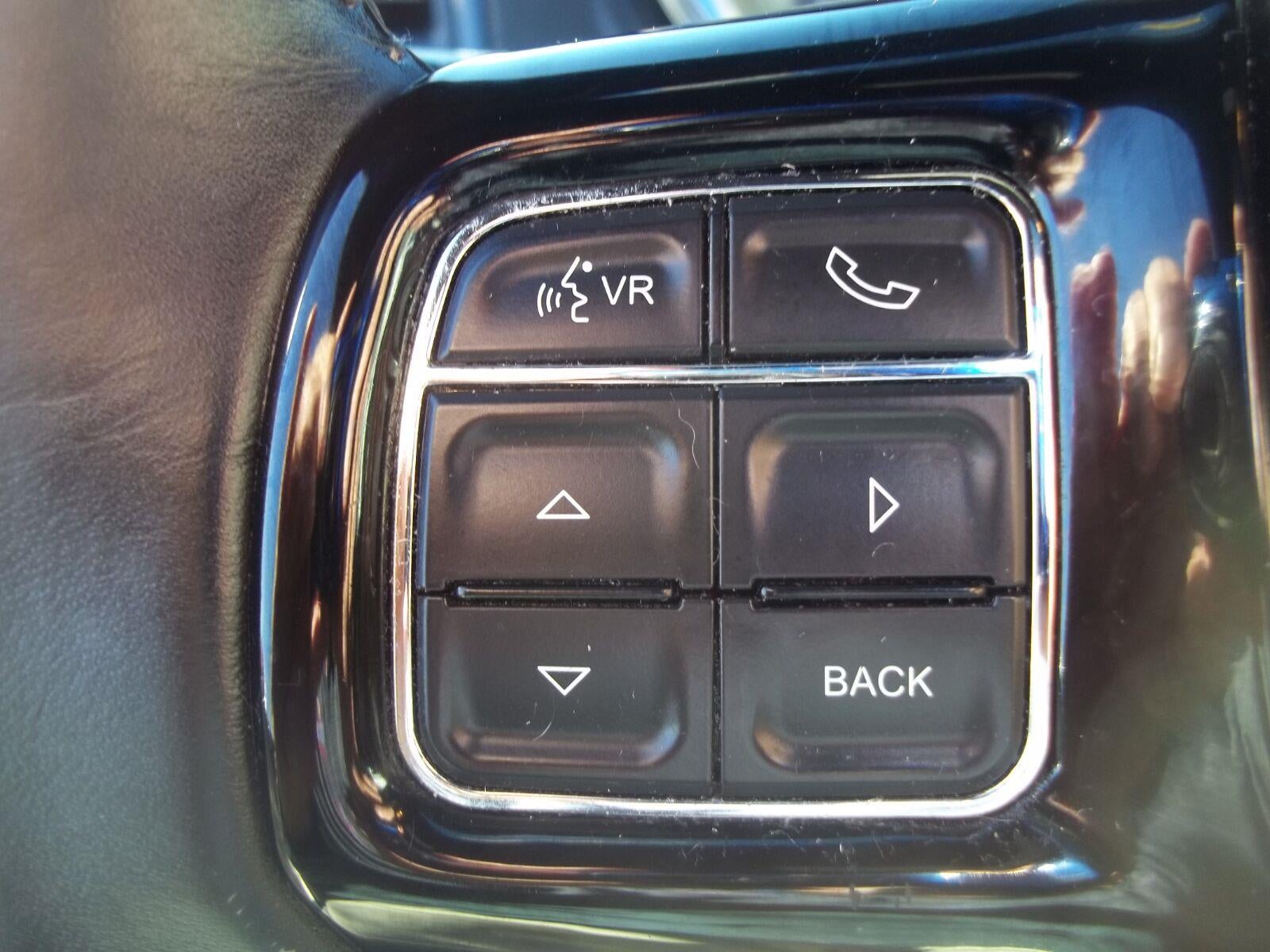 2014 Chrysler 300 Uptown Edition
