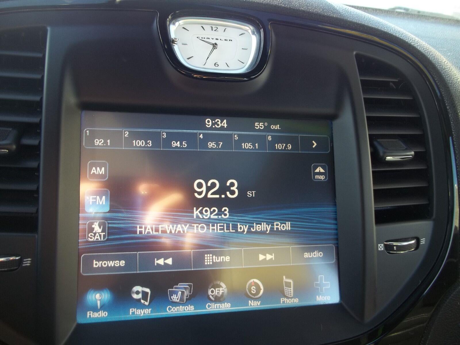 2014 Chrysler 300 Uptown Edition
