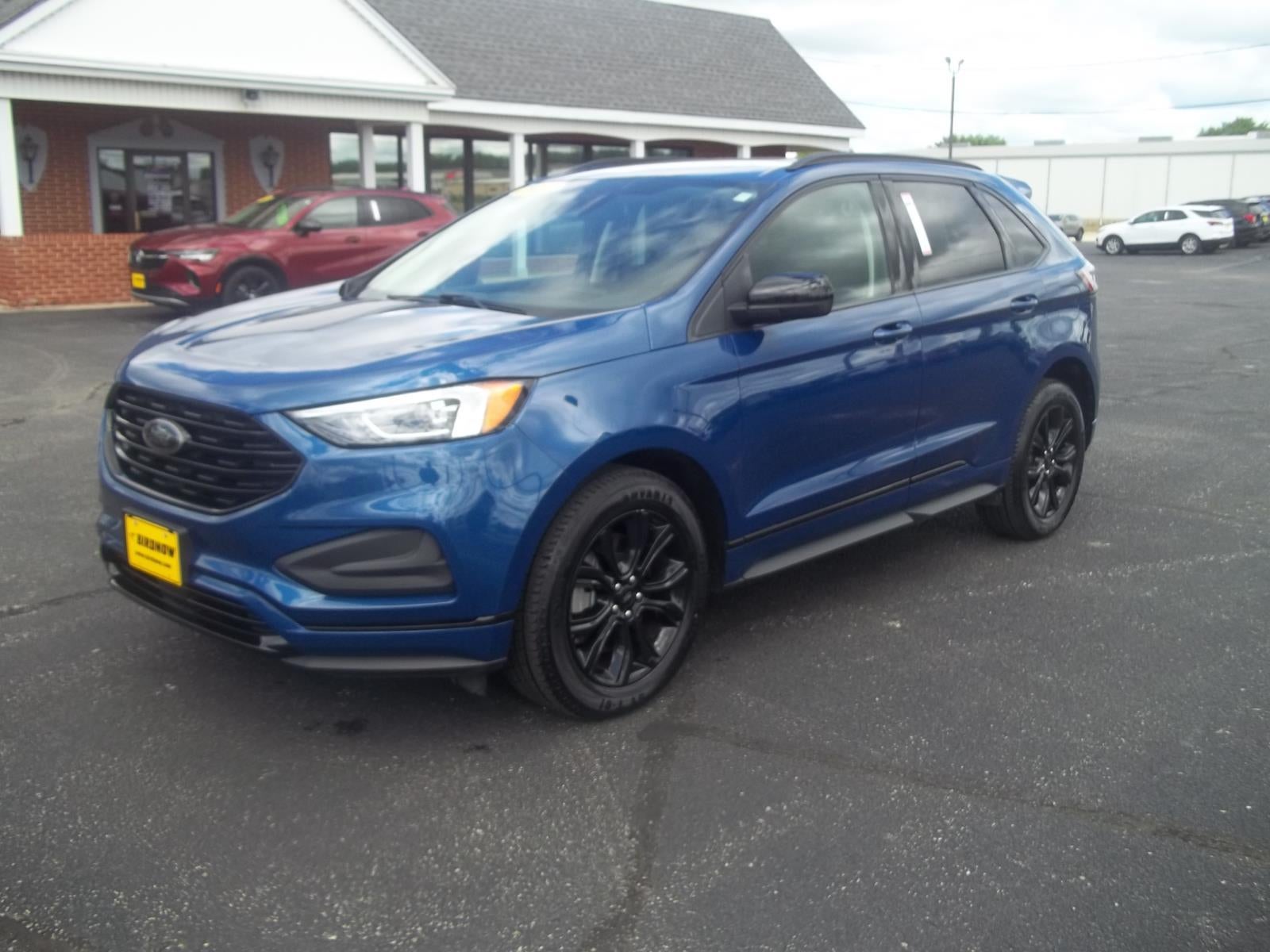 2022 Ford Edge SE