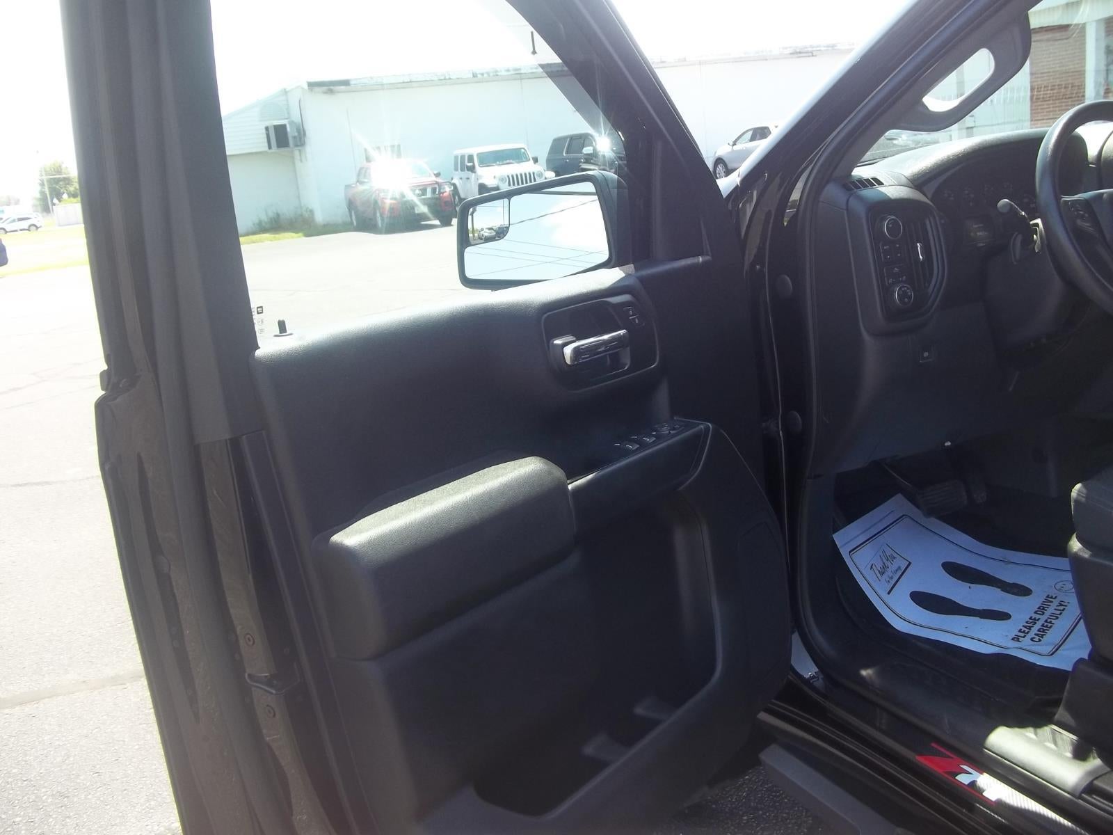 2021 Chevrolet Silverado 1500 Custom Trail Boss
