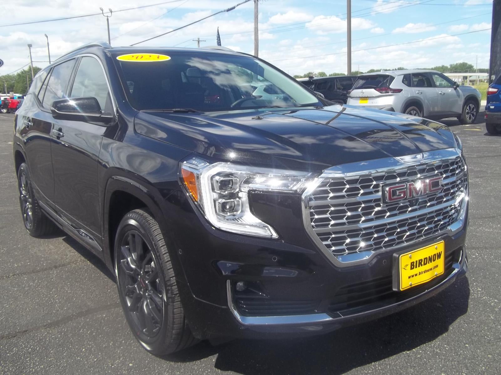 2023 GMC Terrain Denali