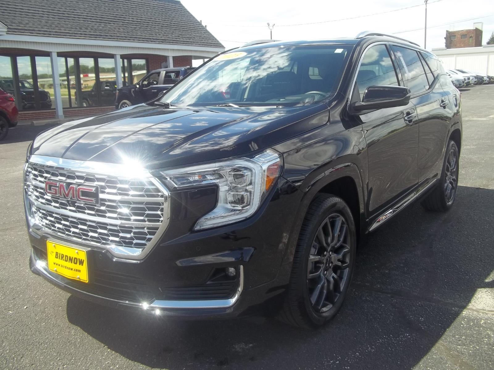 2023 GMC Terrain Denali