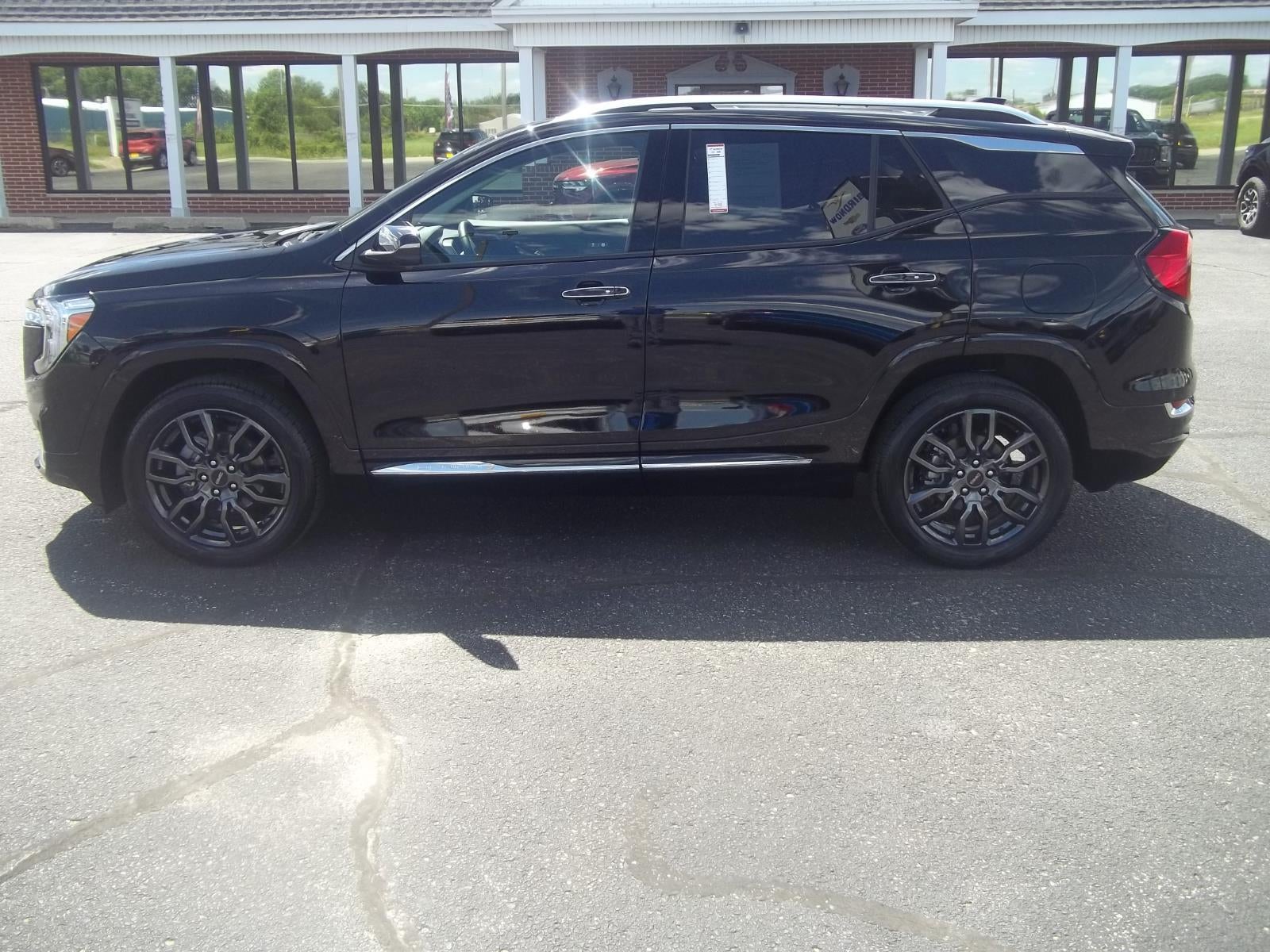 2023 GMC Terrain Denali