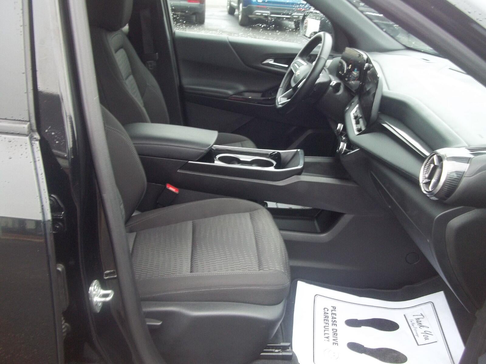 2025 Chevrolet Equinox AWD LT