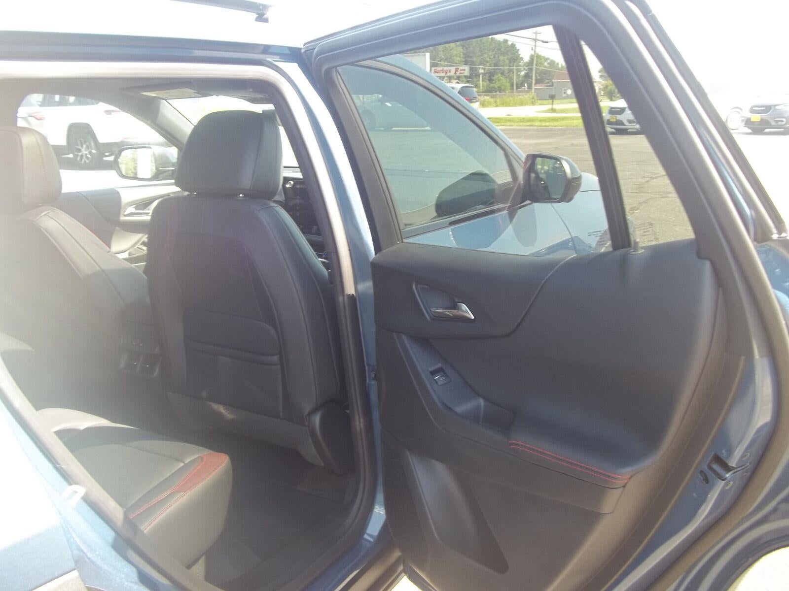 2027 Chevrolet Equinox AWD RS