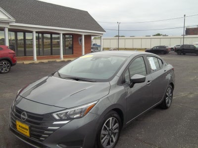 2025 Nissan Versa SV