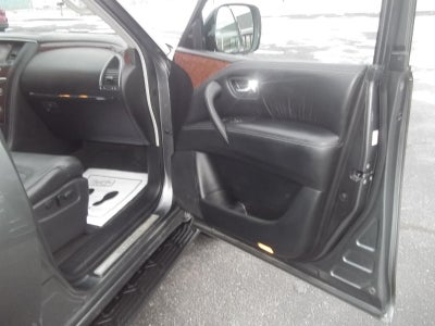 2017 INFINITI QX80 AWD